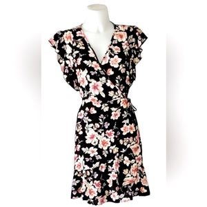 GUC Xhilaration Women’s Floral Print Wrap Dress Size Medium